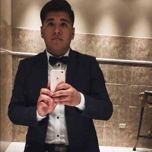 Meet your Posher, Raymundo